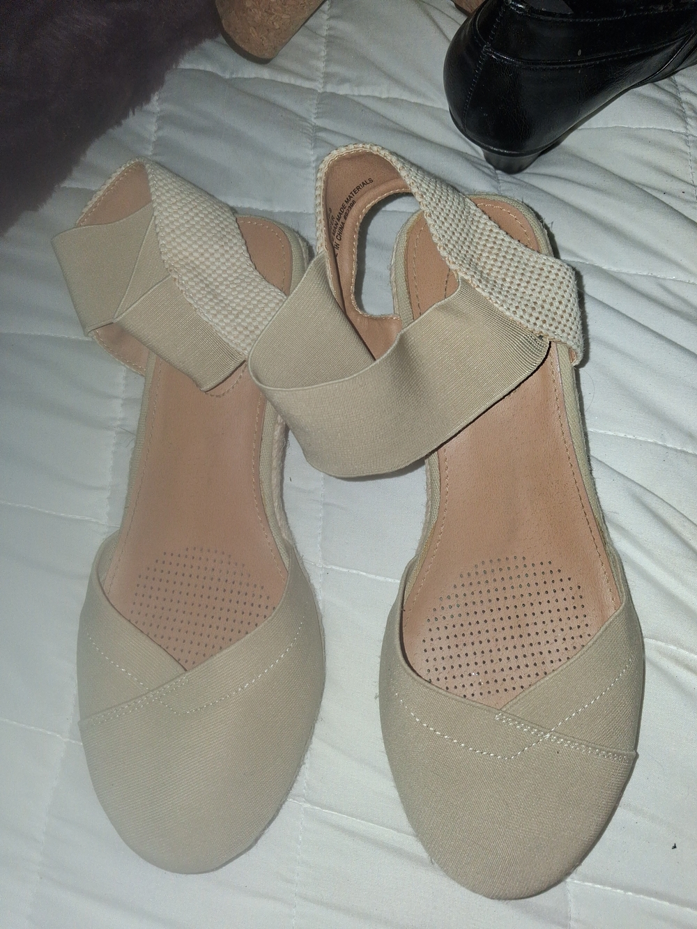 comfortview Women's Neutral Beige Slingback Flats with Elastic Ankle Strap
